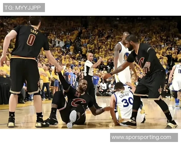 2016年NBA总决赛第七场勇士与骑士的巅峰对决回顾与精彩瞬间分析 2016年NBA总决赛第七场勇士与骑士的巅峰对决回顾与精彩瞬间分析