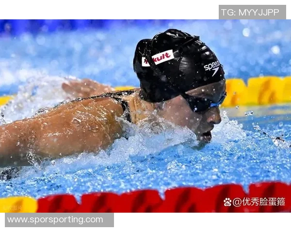 全国游泳锦标赛激烈角逐 各地选手争夺年度最佳荣誉 全国游泳锦标赛激烈角逐 各地选手争夺年度最佳荣誉