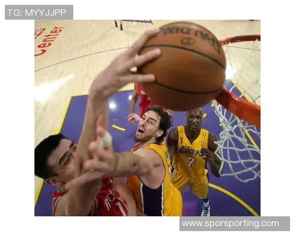 广东与新疆精彩对决录像回顾11月4号比赛全程回放与精彩瞬间分析