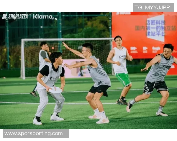 广州飞盘队心理素质之争引发热议球员表现与心理状态的深度探讨 广州飞盘队心理素质之争引发热议球员表现与心理状态的深度探讨