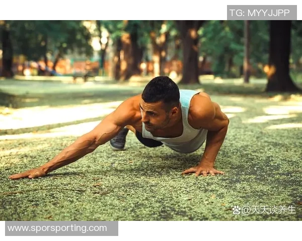 打造全面力量与体能的训练方案,科学提升肌肉力量与运动表现