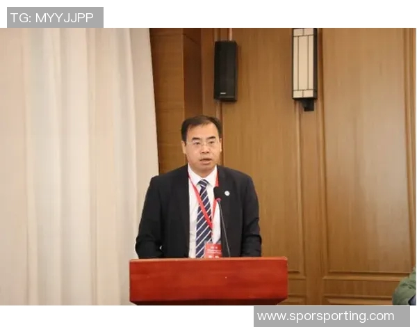 上海足球队耐力分析与训练策略探讨助力球队竞技水平提升