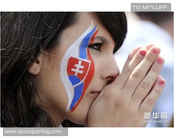 与足球明星共舞的青春岁月与爱情纠葛